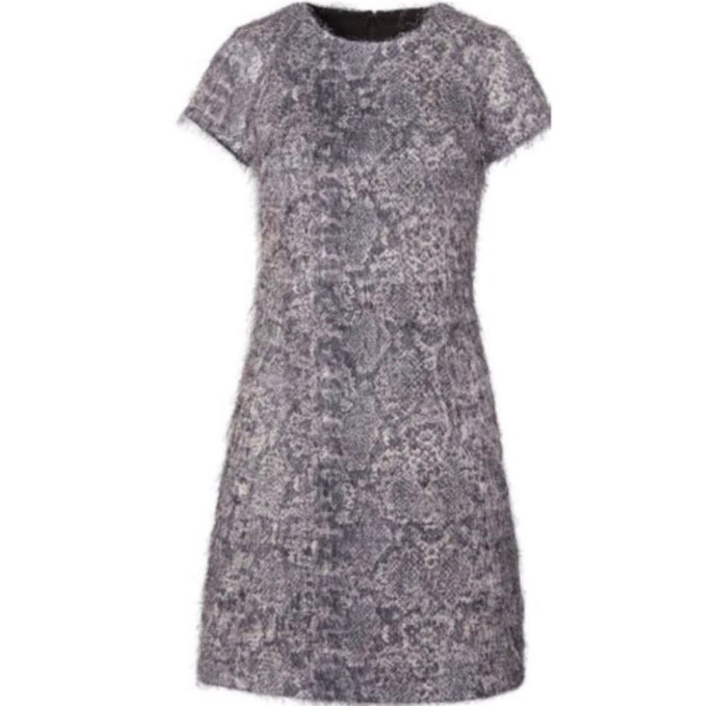 👠 Banana Republic Printed Eyelash Fringe Dress